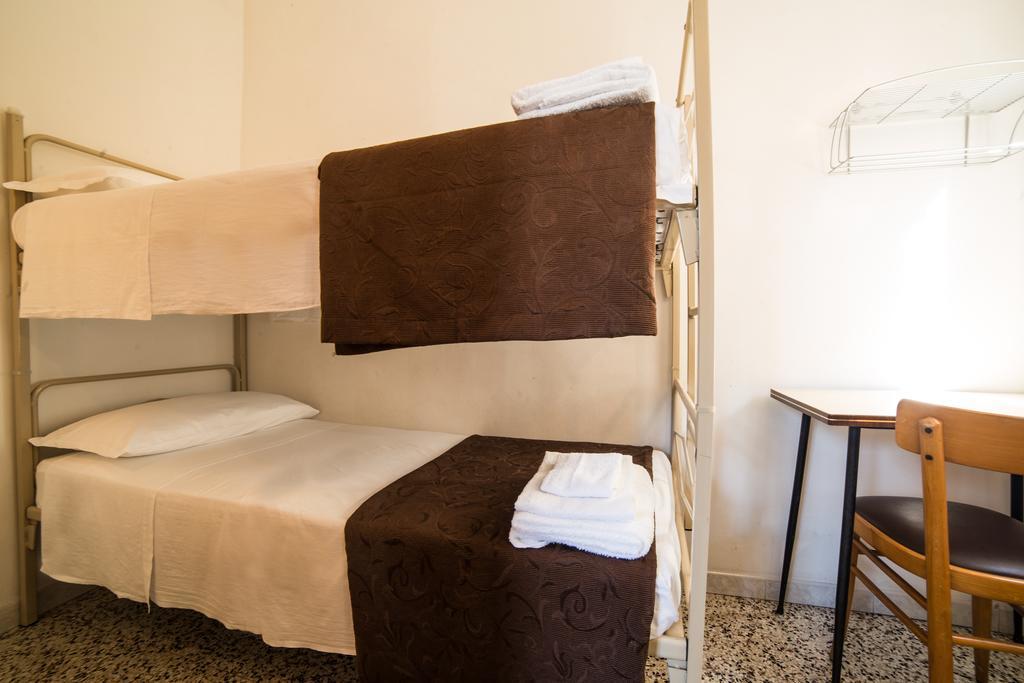 Hotel Nuovo Fiore Каттолика Номер фото